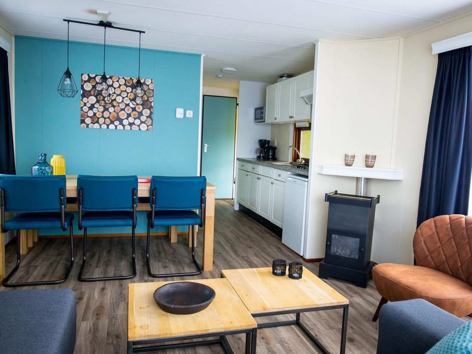 Chalet | Dining