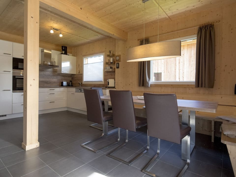 Chalet | Private kitchen | Highchair