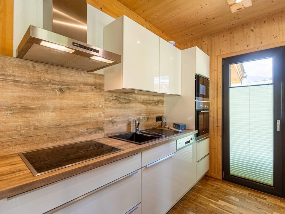 Chalet | Private kitchen | Highchair