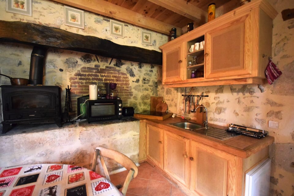 Cottage | Private kitchen | Highchair