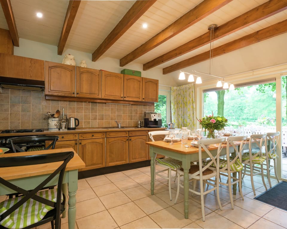 Secluded Farmhouse in Balkbrug with Hot Tub Cottage in Drenthe (province)
