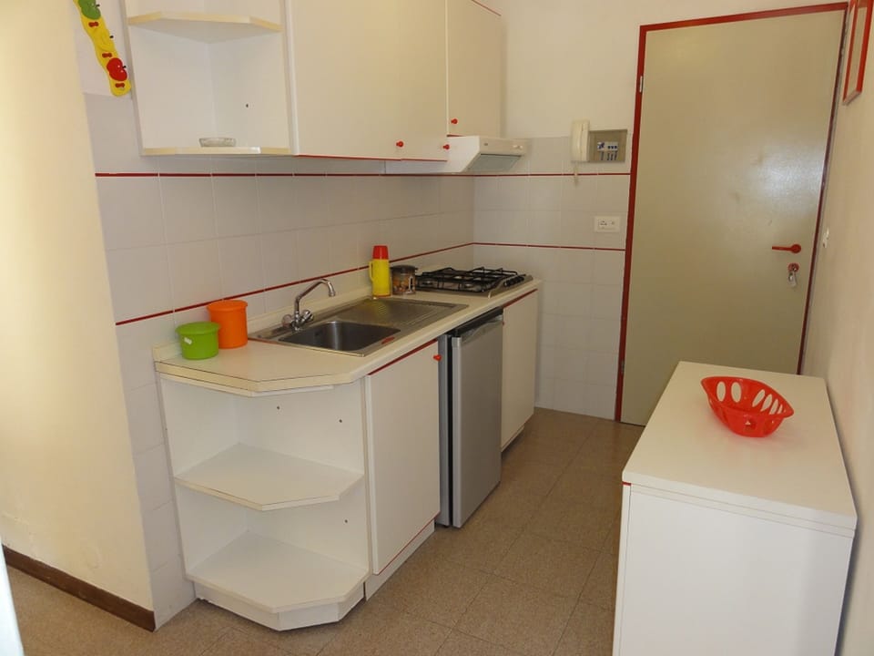 Apartment, 1 Bedroom (A30109) | Private kitchenette | Full-size fridge, stovetop, cookware/dishes/utensils