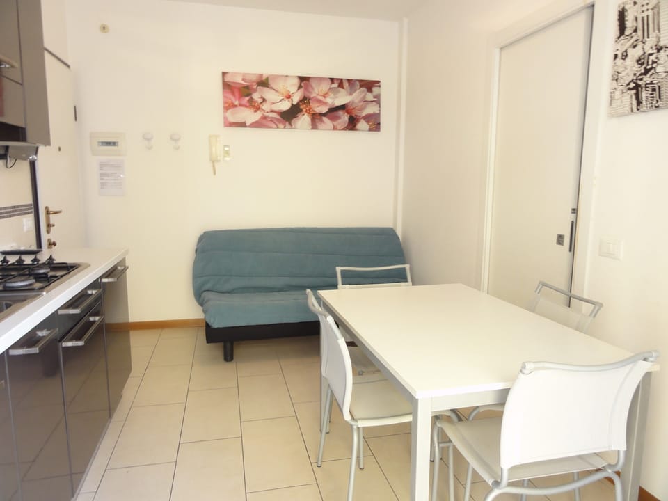 Apartment, 1 Bedroom (A60016) | Living area | 19-inch flat-screen TV with digital channels, TV