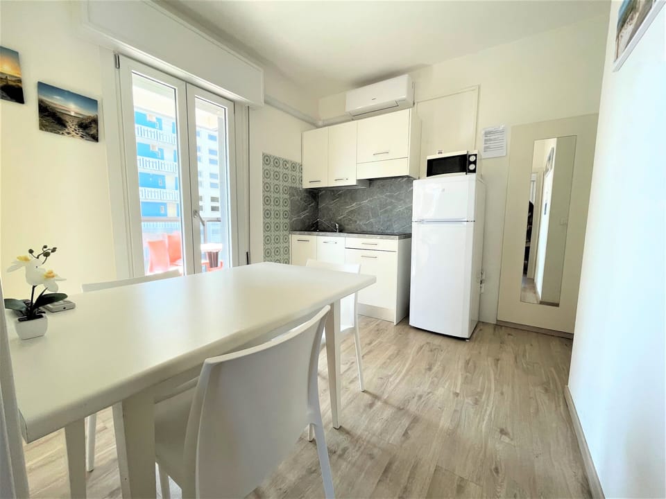 Apartment, 2 Bedrooms (A60198) | Private kitchenette | Full-size fridge, stovetop, cookware/dishes/utensils