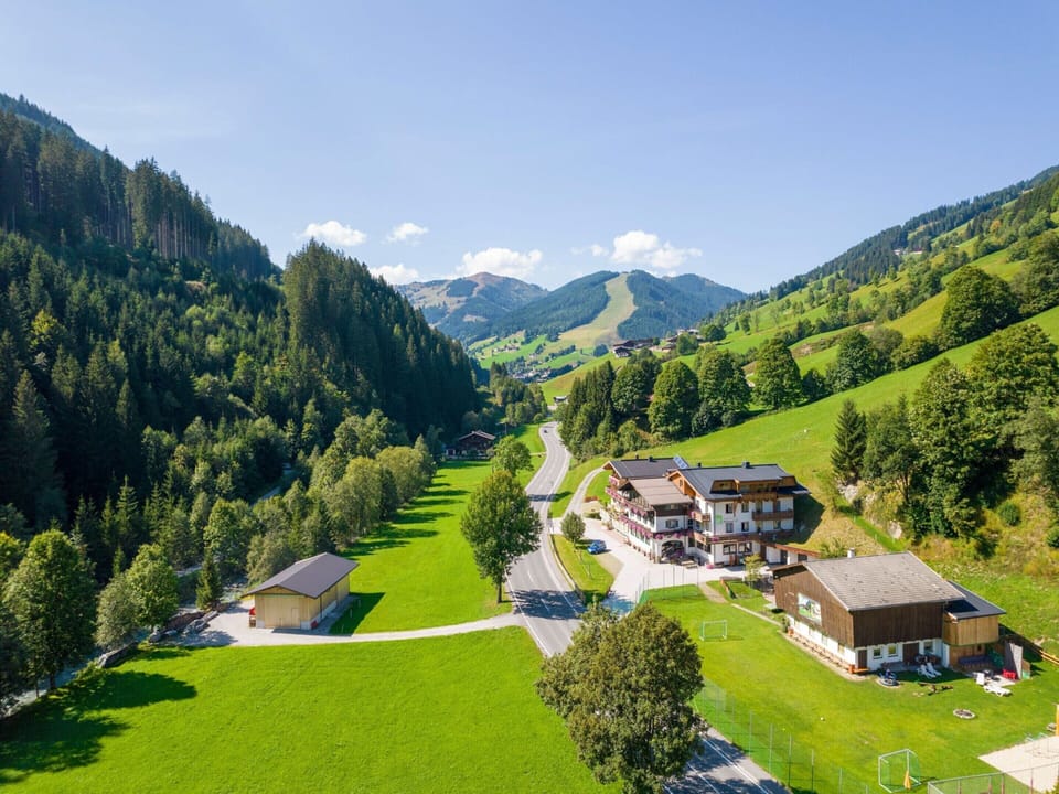 Chalet | Exterior