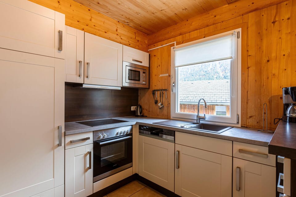 Chalet | Dining