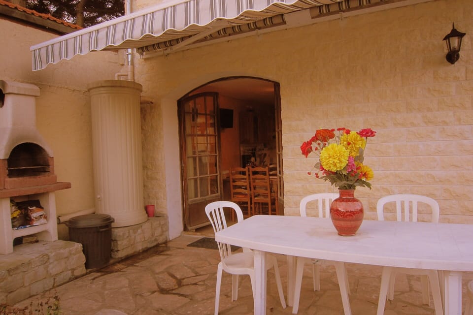 Cottage | Exterior