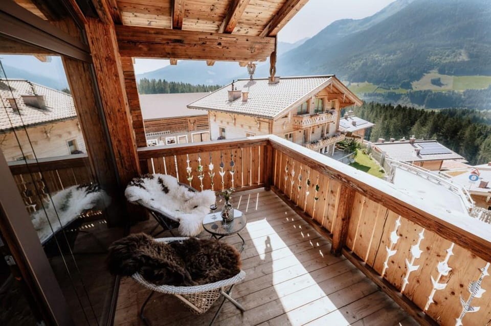Chalet | Property grounds