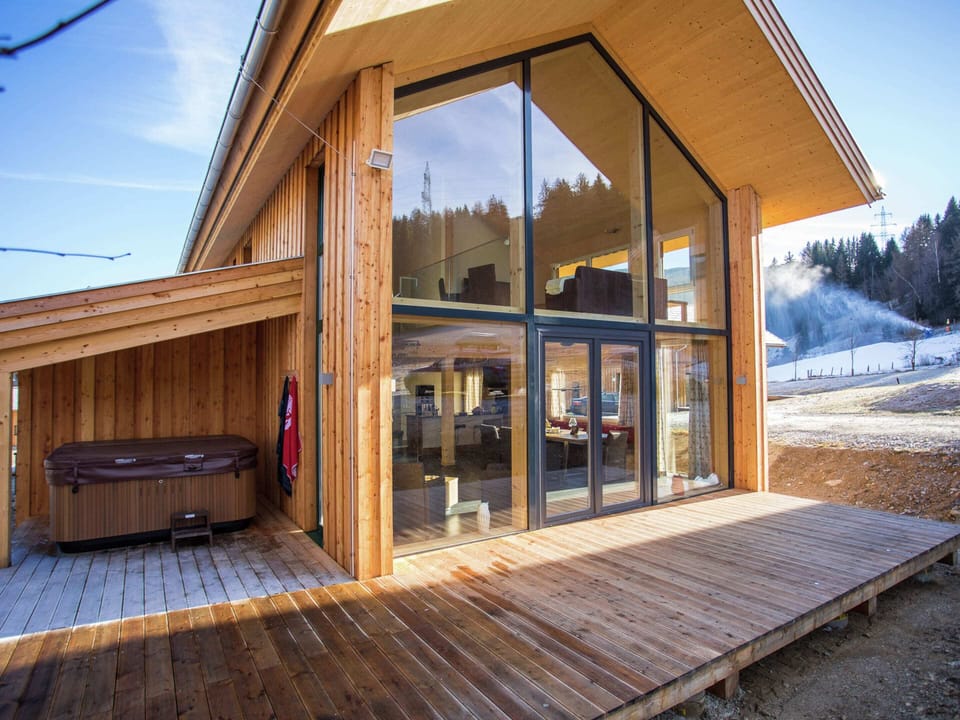 Chalet | Exterior