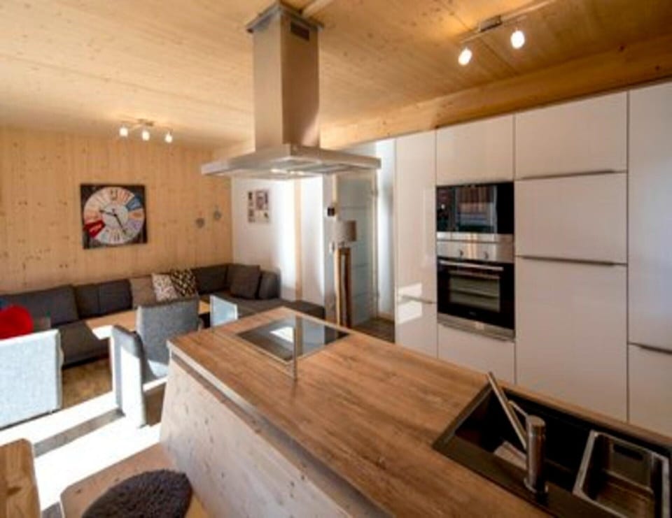 Chalet | Private kitchen | Highchair