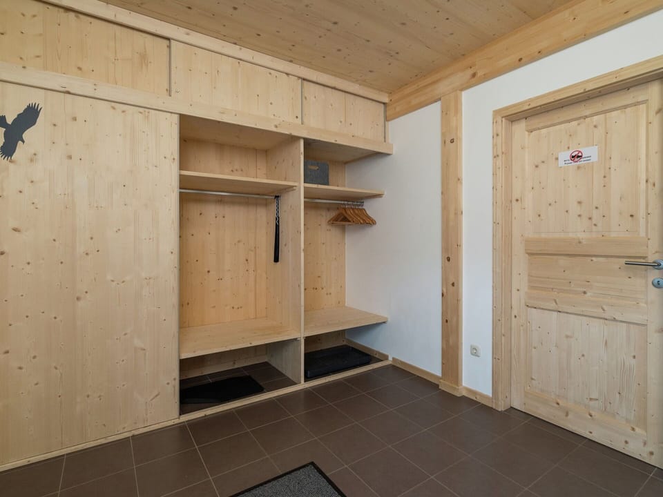 Chalet | Interior