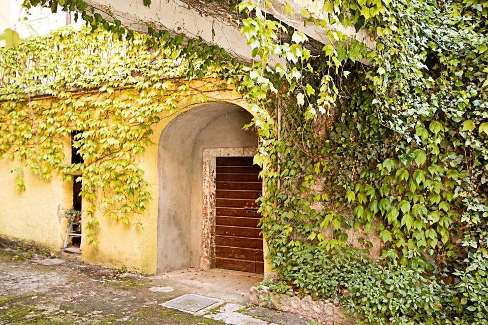 Family Townhome, Multiple Bedrooms, 2 Bathrooms (Casa Alla Grotta) | Exterior detail