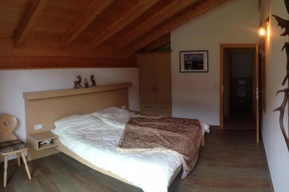House | 4 bedrooms, bed sheets