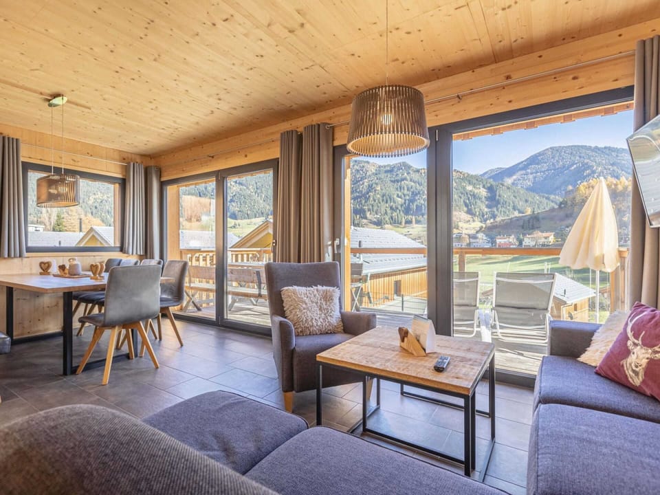 Chalet | Living area