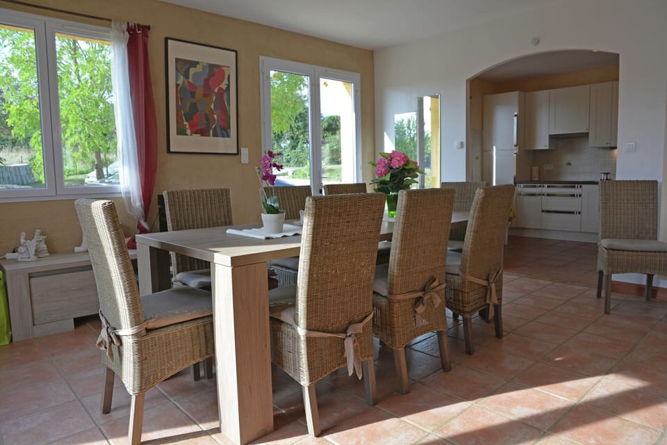 Villa | Dining
