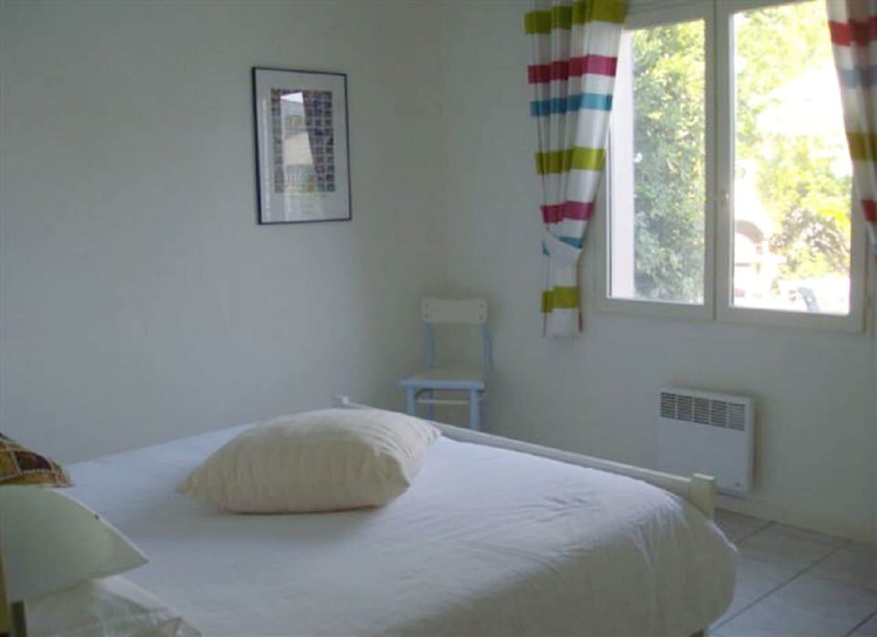 Villa | 2 bedrooms, iron/ironing board, individually furnished, bed sheets