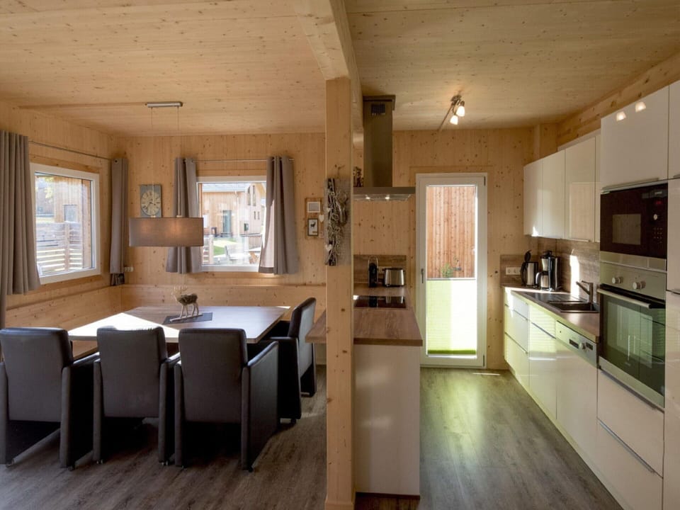 Chalet | Private kitchen | Highchair