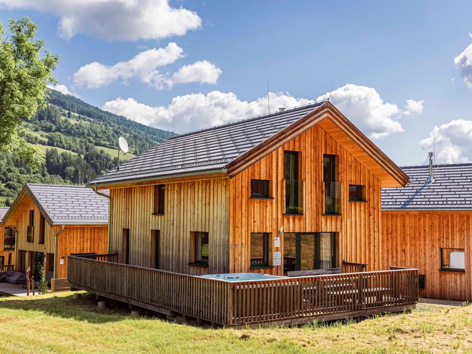 Chalet | Exterior