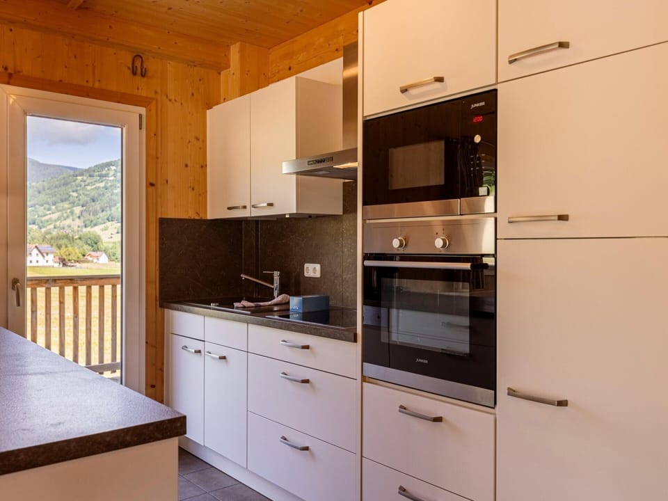 Chalet | Private kitchen | Highchair