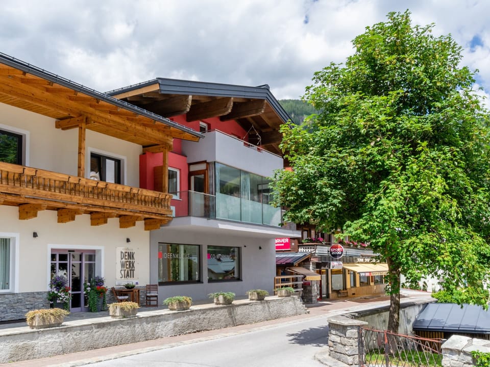 House | Exterior