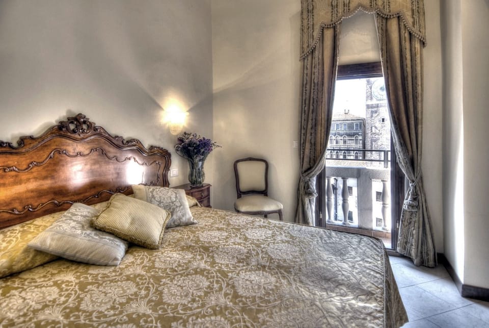 Standard Double Room, Balcony | In-room safe, individually decorated, individually furnished, desk