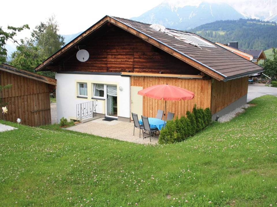 Chalet | Exterior