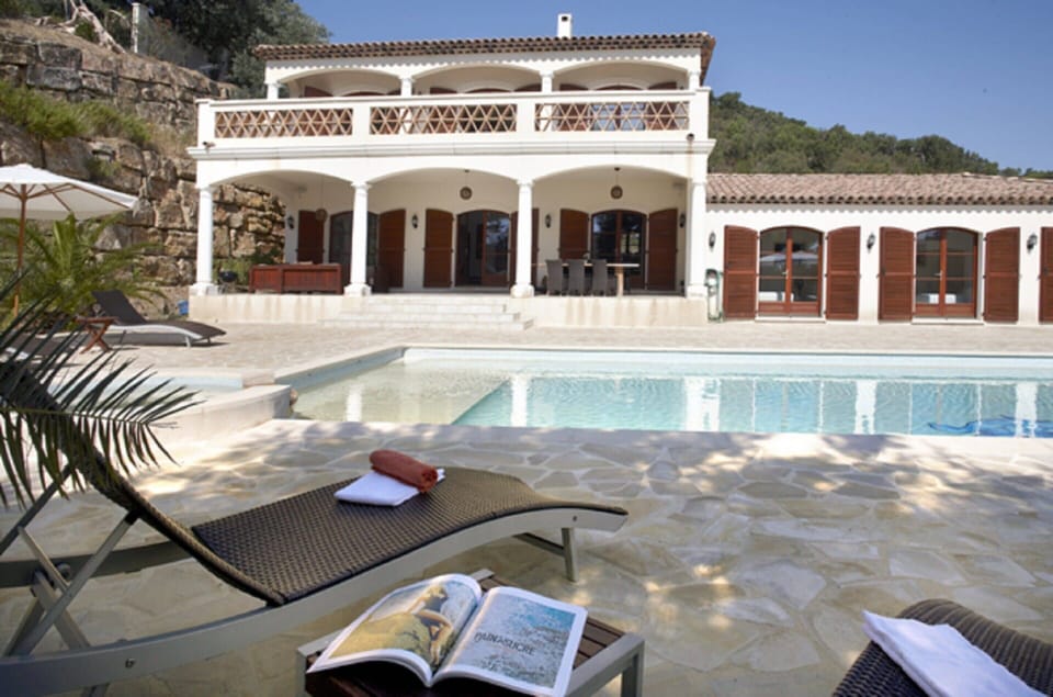 Villa | Exterior