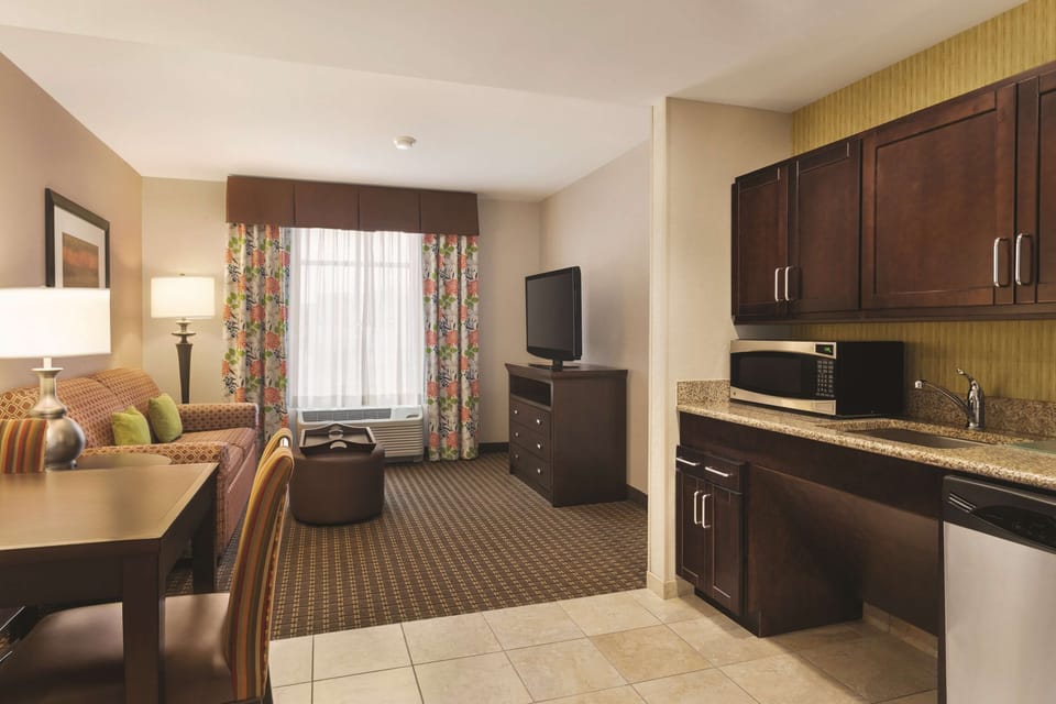 In-room safe, desk, laptop workspace, soundproofing
