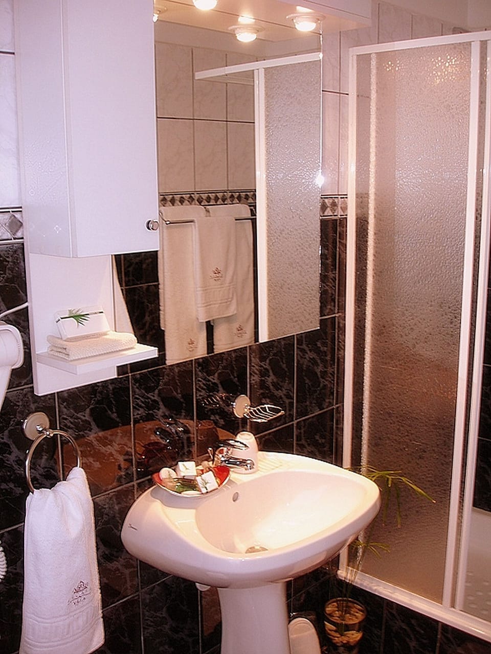 Free toiletries, hair dryer, bathrobes, slippers