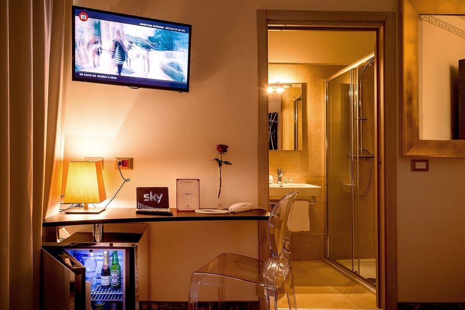 Shower, free toiletries, hair dryer, towels