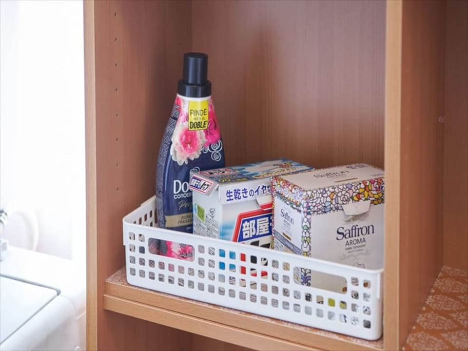 3 Bedrooms Apartment | Bathroom amenities | Combined shower/tub, free toiletries, hair dryer, slippers