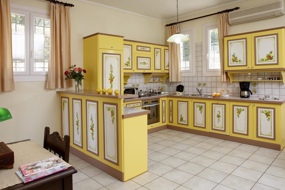 Villa, 3 Bedrooms to Villa, 3 Bedrooms (AGGELOS - KYRIAKOS) | Private kitchen | Fridge, microwave, oven, stovetop