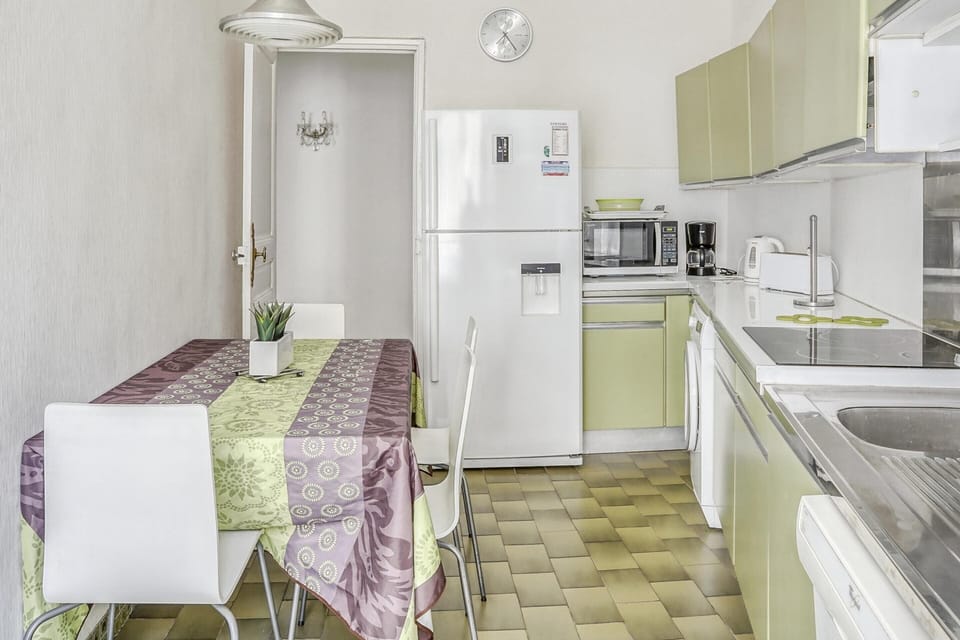 Apartment | Private kitchen