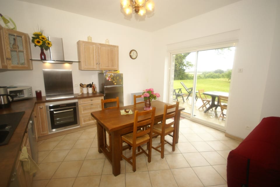 House | Private kitchen | Highchair