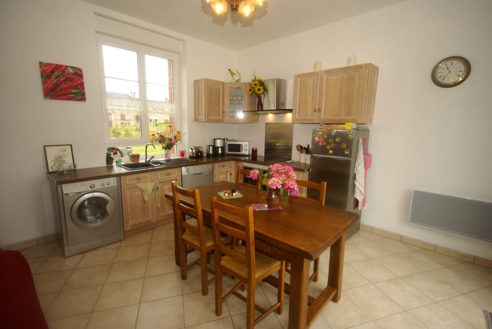 House | Private kitchen | Highchair