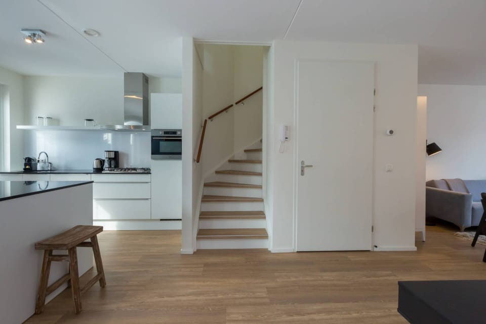 Apartment | Reception