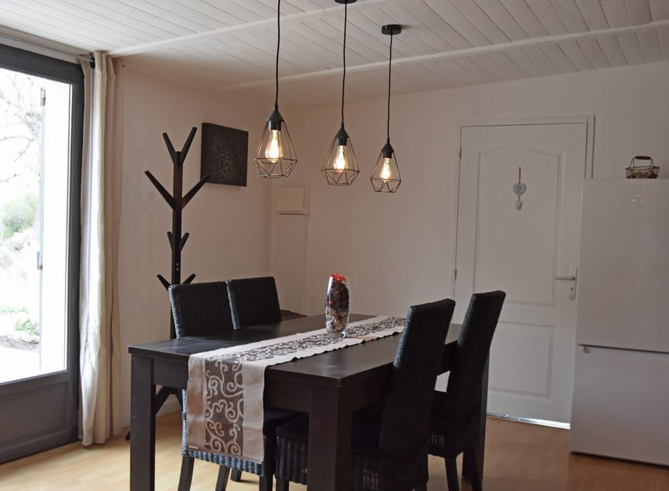 Villa | Dining