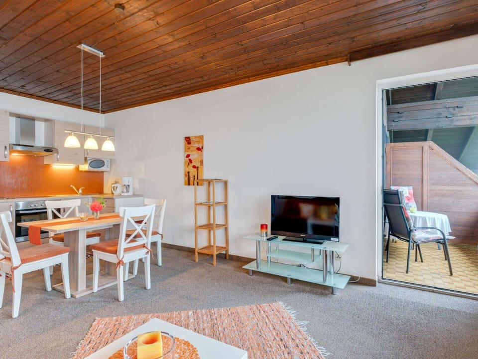 Apartment | Dining