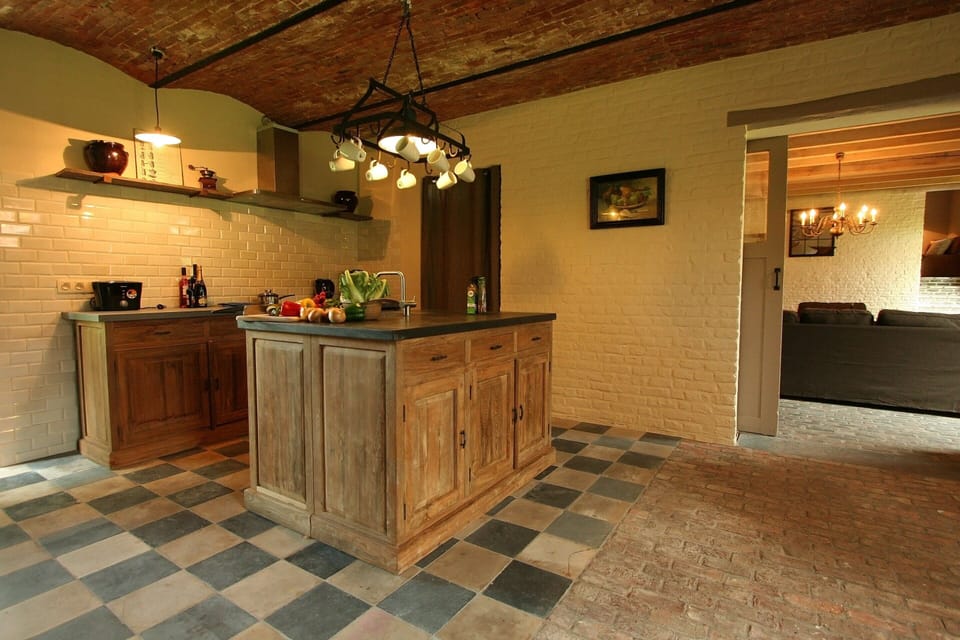 House | Private kitchen | Fridge, highchair