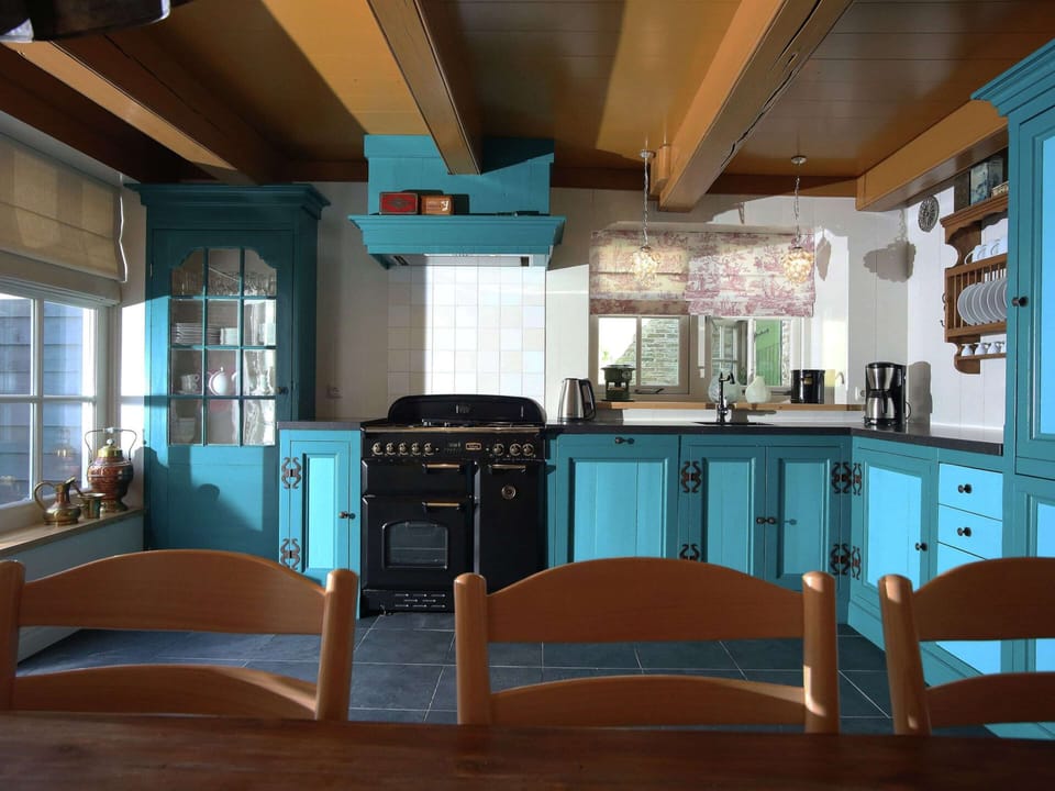 House | Dining