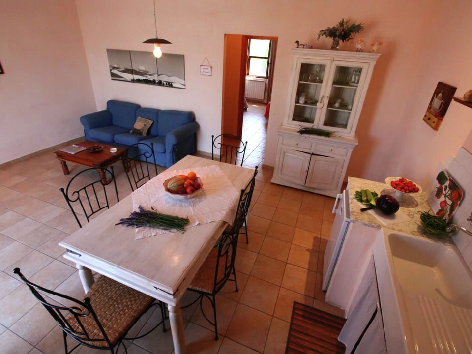 House | Dining