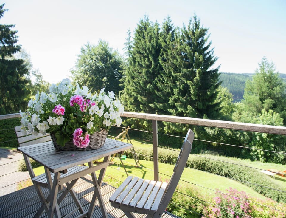 Cottage | Balcony