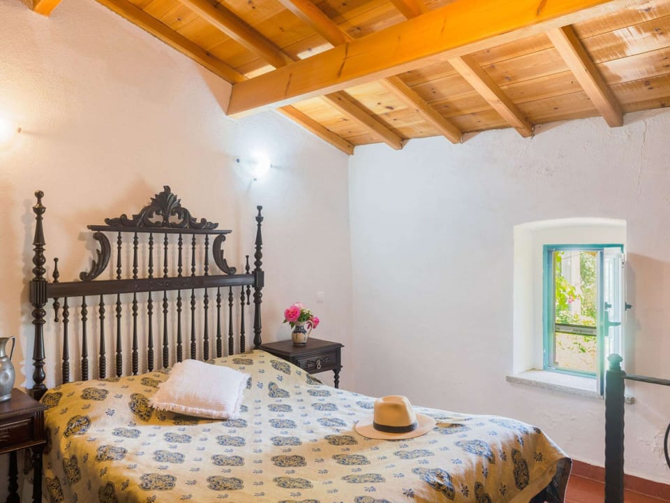 Farmhouse in Montemor-o-novo With Pool House in Setubal District