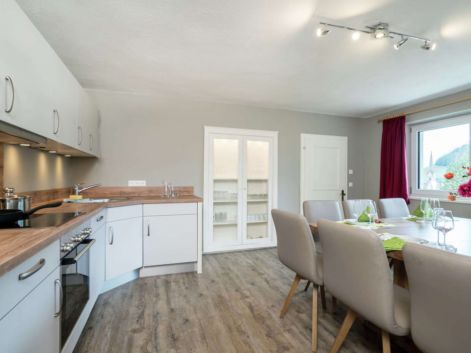 Chalet | Private kitchen | Highchair