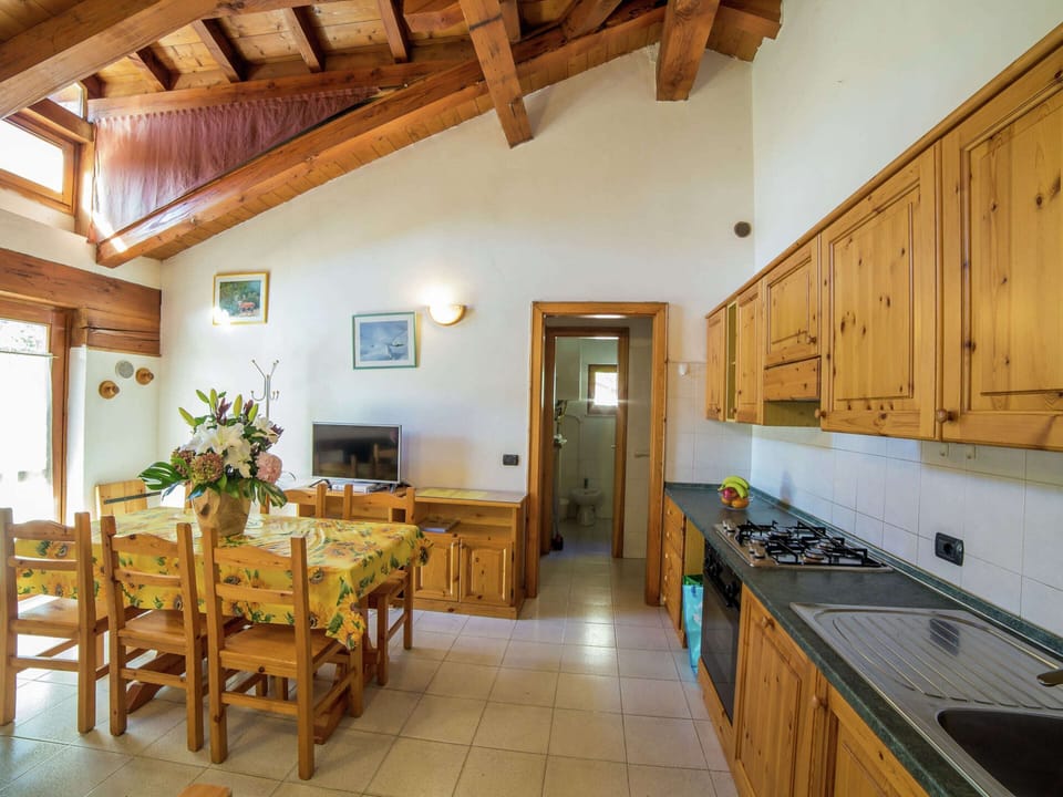 Apartment | Private kitchen | Highchair