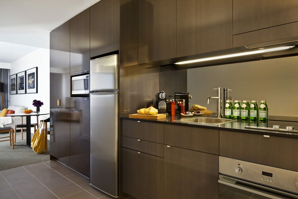 Microwave, stovetop, espresso maker, coffee/tea maker