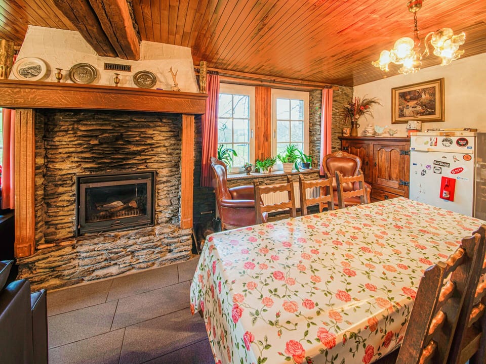 House | Dining