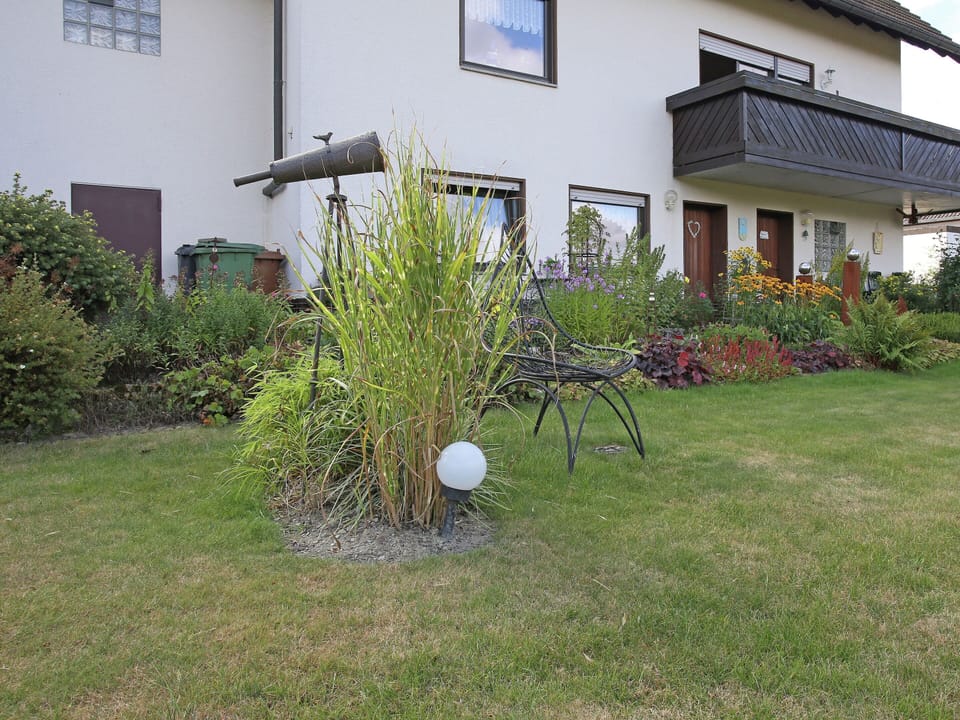 Apartment | Garden