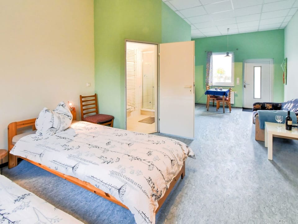 Nifty Apartment in Rövershagen near Sea Apartment in Mecklenburg-Vorpommern, Germany