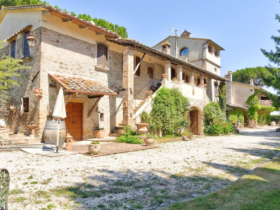 House | Exterior